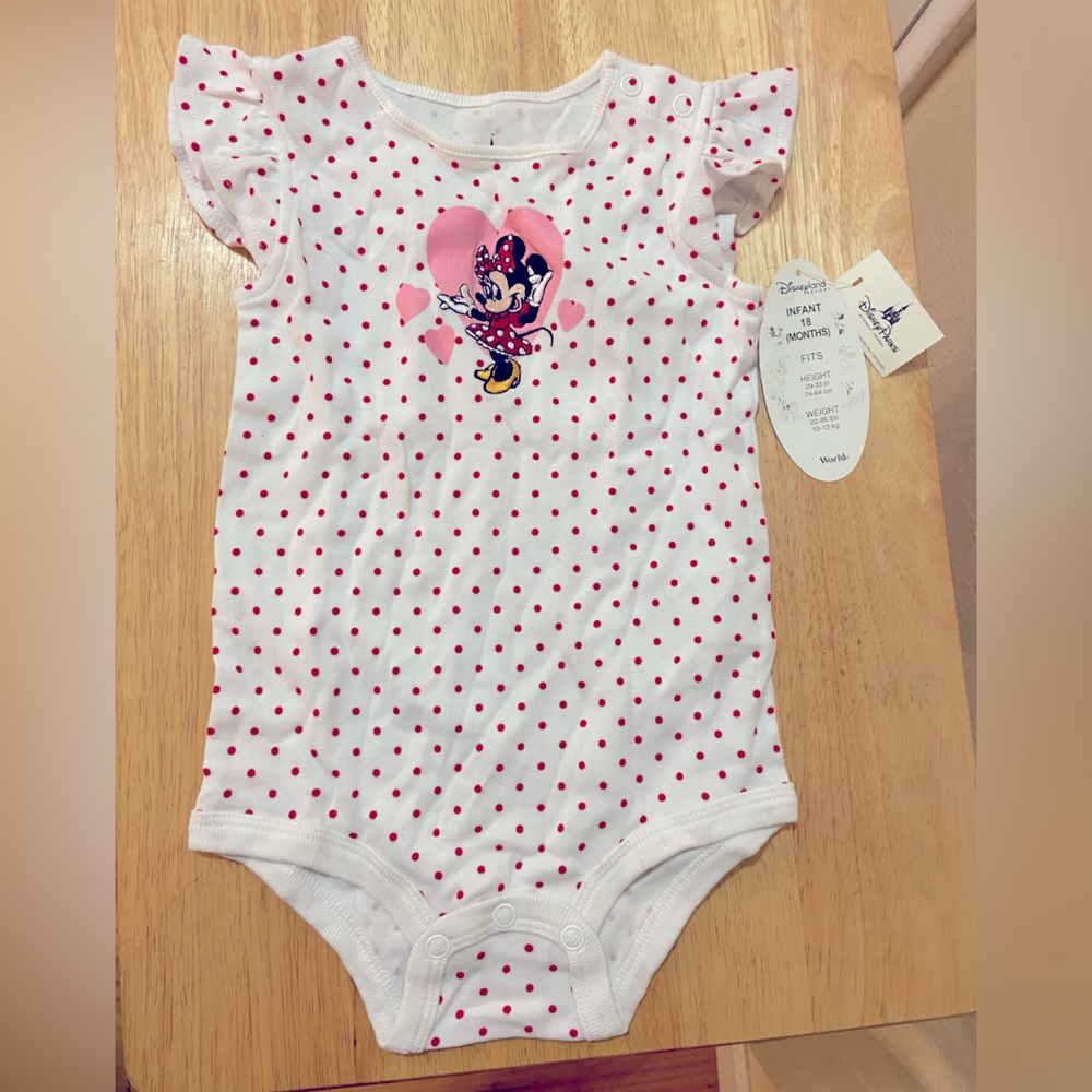 Disney Minnie Mouse girl’s onesie